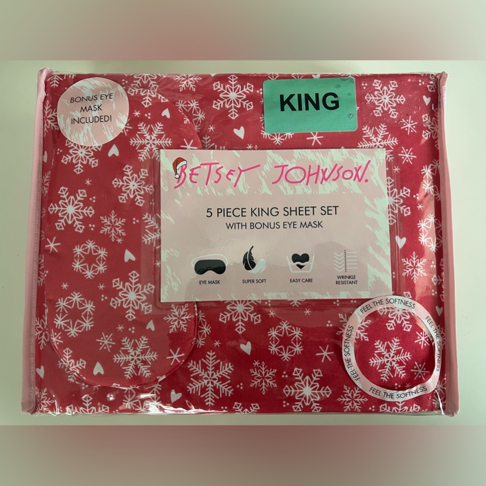 Betsey Johnson Christmas Snowflake Sheets